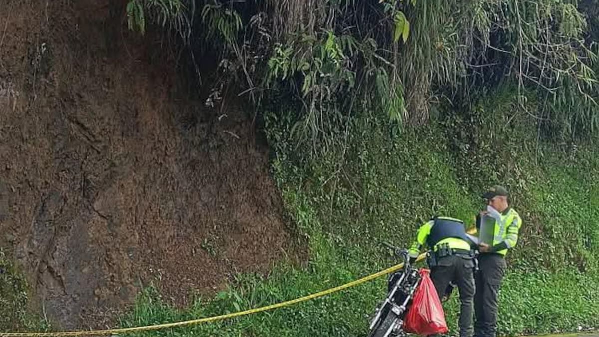 Reportan una persona fallecida en la vía Manizales- Bogotá a la altura de Petaqueros