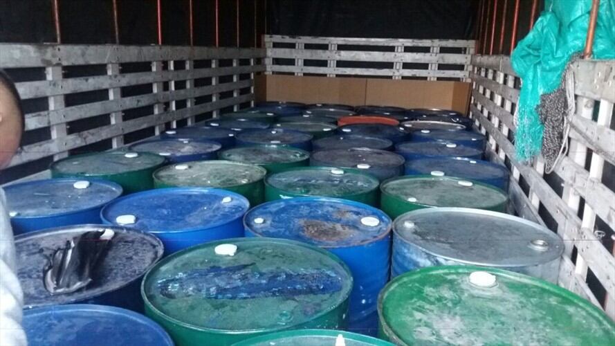 Decomisan seis toneladas de químicos para producir cocaína. Foto: Policía Antinarcóticos