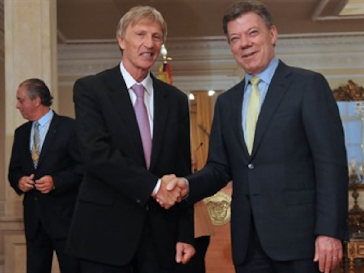 Presidente Santos confía en que Pekerman clasificará a Colombia al Mundial-2014