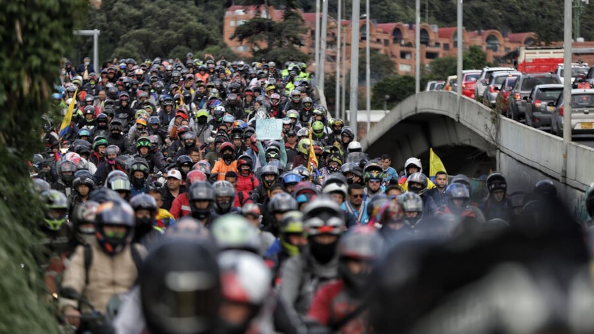 Abecé de la restricción del parrillero en moto en Bogotá: así quedó la nueva medida