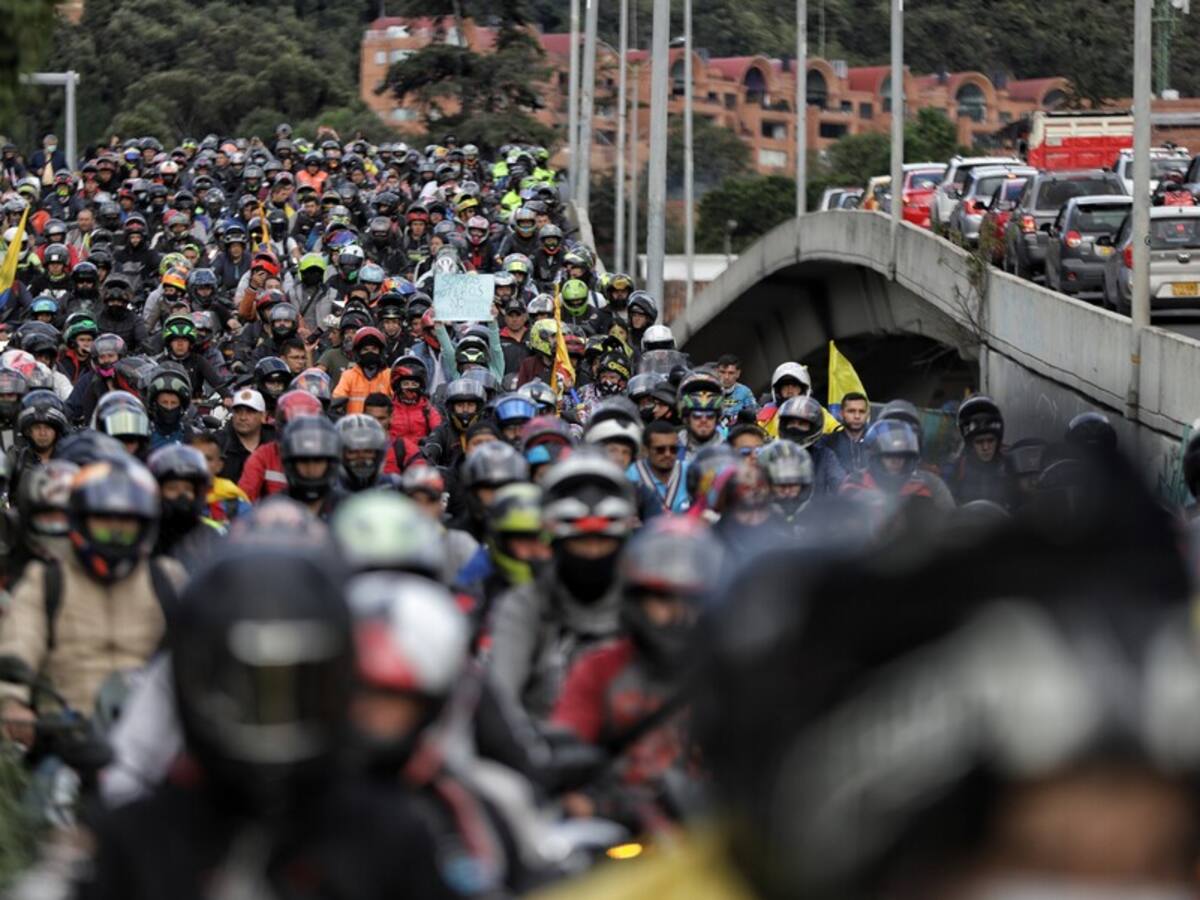 Abecé de la restricción del parrillero en moto en Bogotá: así quedó la nueva medida