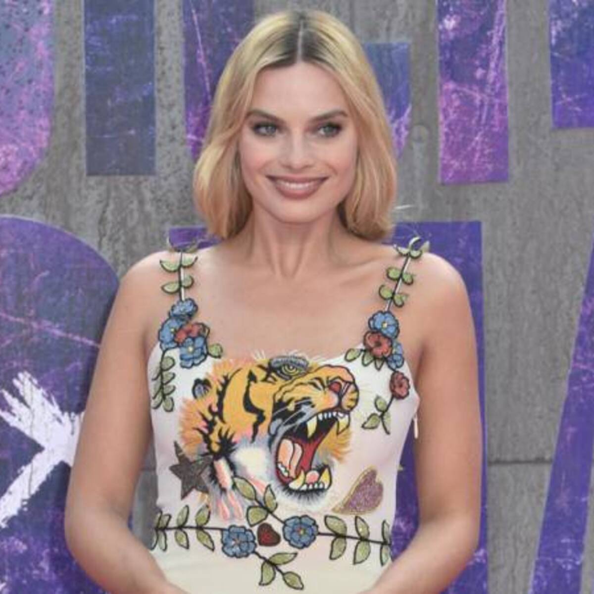 A Margot Robbie le fascinan las aplicaciones móviles para ligar