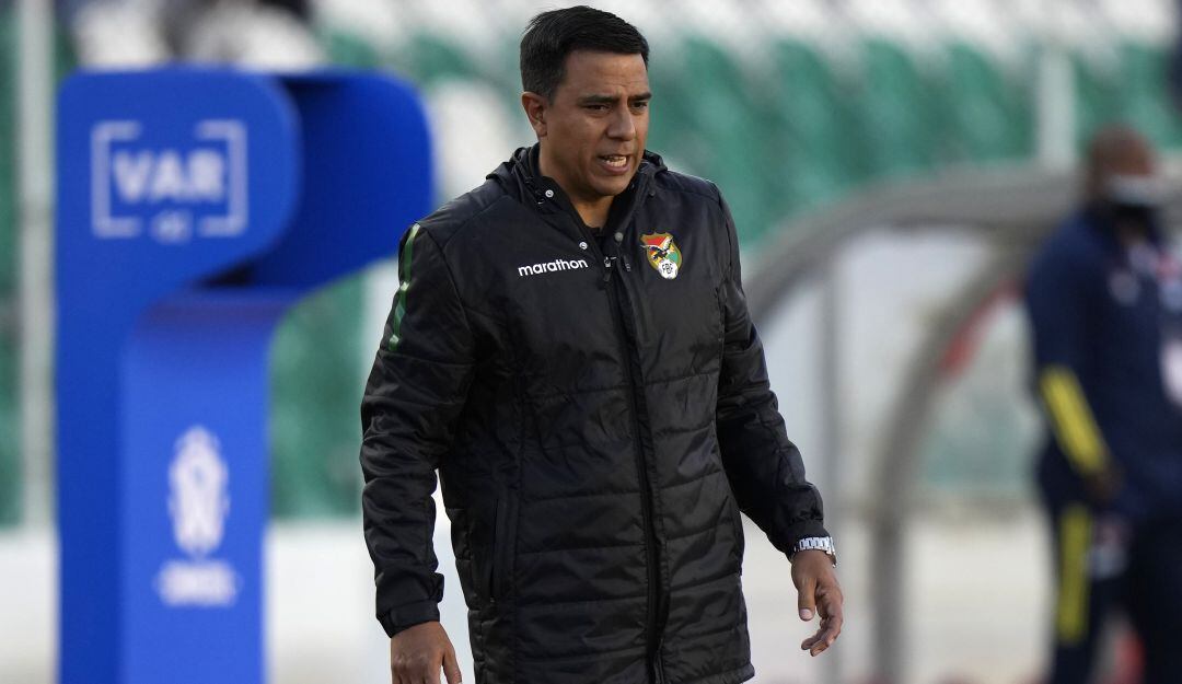 César Farias, entrenador de Bolivia