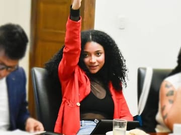 Juliana Guerrero fue chiflada durante consejo de la Universidad Popular del Cesar