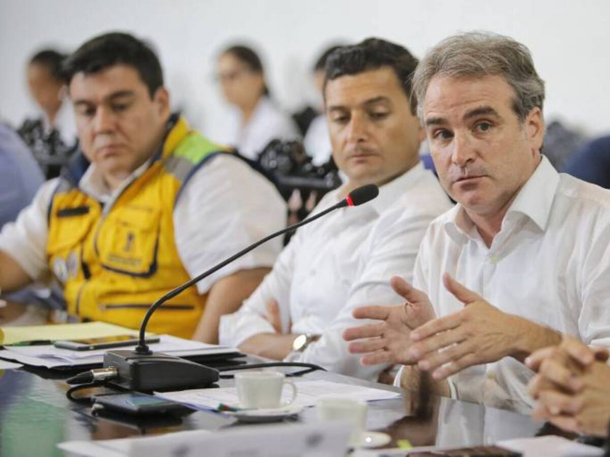 Conminan a constructores pagar arriendo a familias de edificios en riesgo