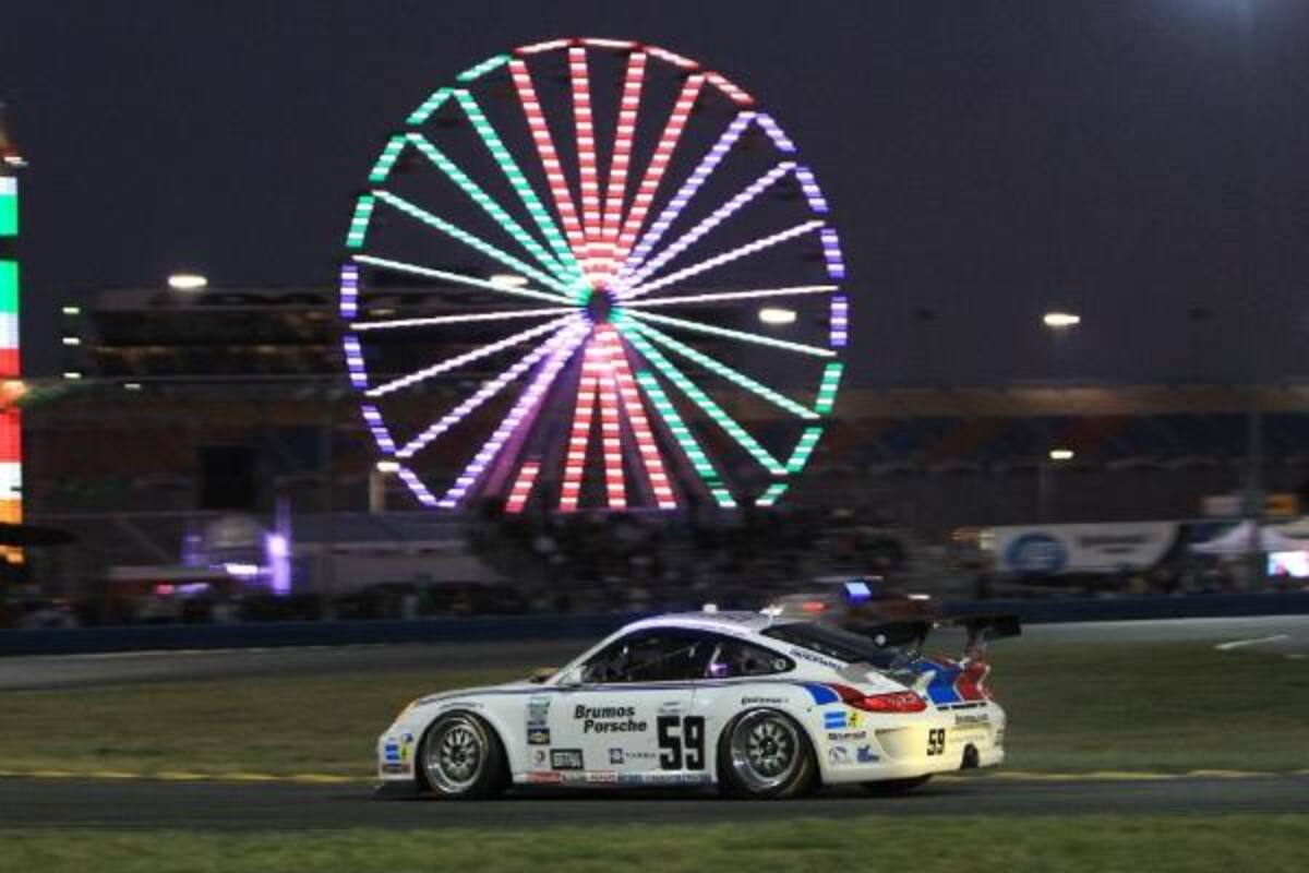 Juan Pablo Montoya tricampeón en Daytona