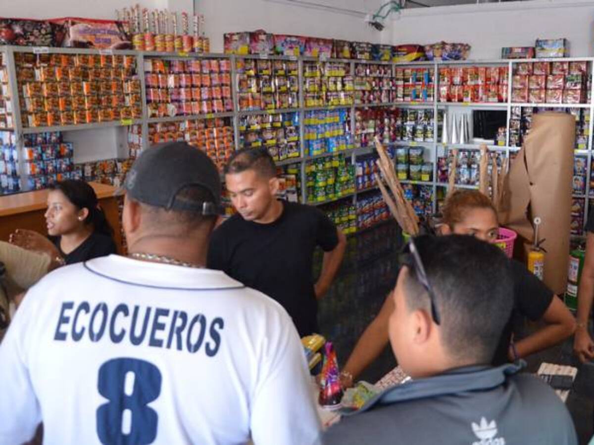 Pese a los controles, es fácil comprar pólvora en Bogotá