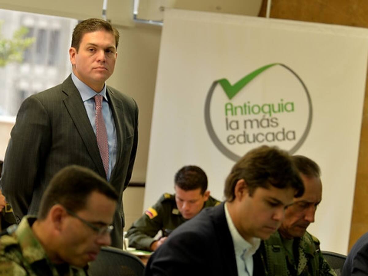 "Criminales y Cobardes": mindefensa a las Farc