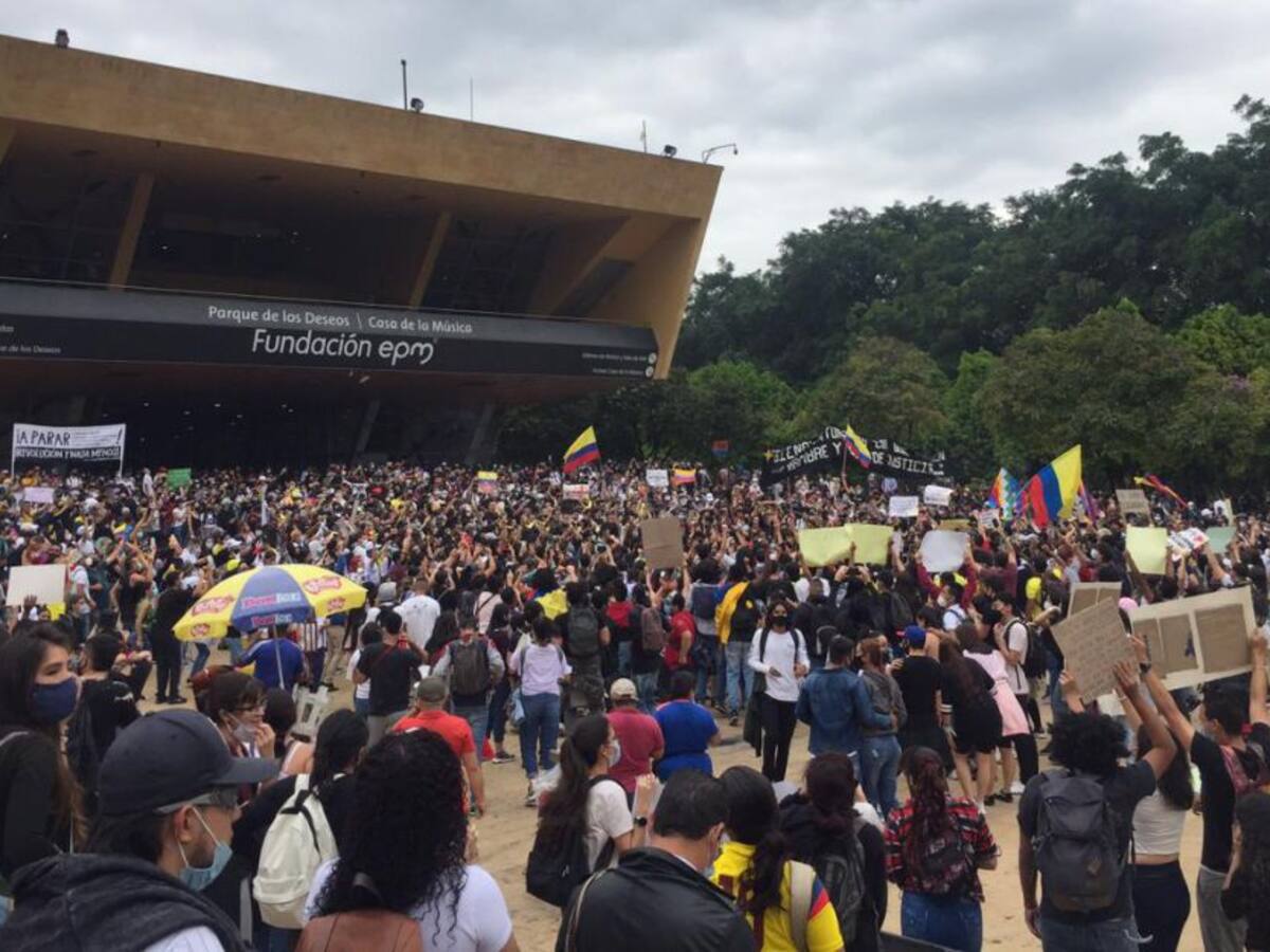 Parque de los Deseos tendrá pantalla gigante para posesión de Petro