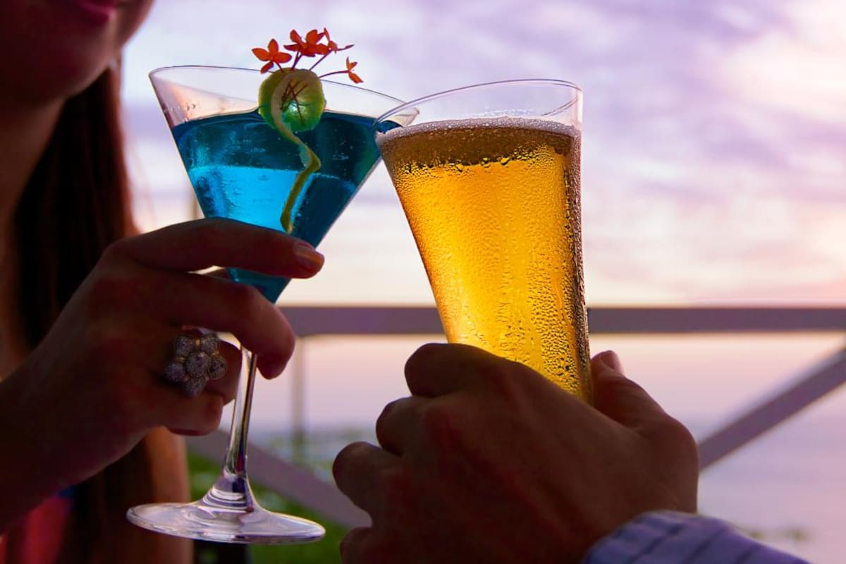 Con estilo contemporáneo y tradición europea, en el exclusivo sector de Taganga, el Hotel Ballena Azul ofrece paquetes exclusivos para Semana Santa.