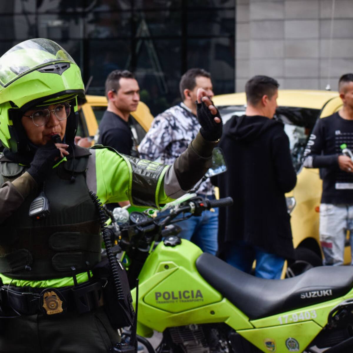 Policía de Tránsito hace balance de movilidad en vías de Colombia por puente de Reyes: esto dijeron