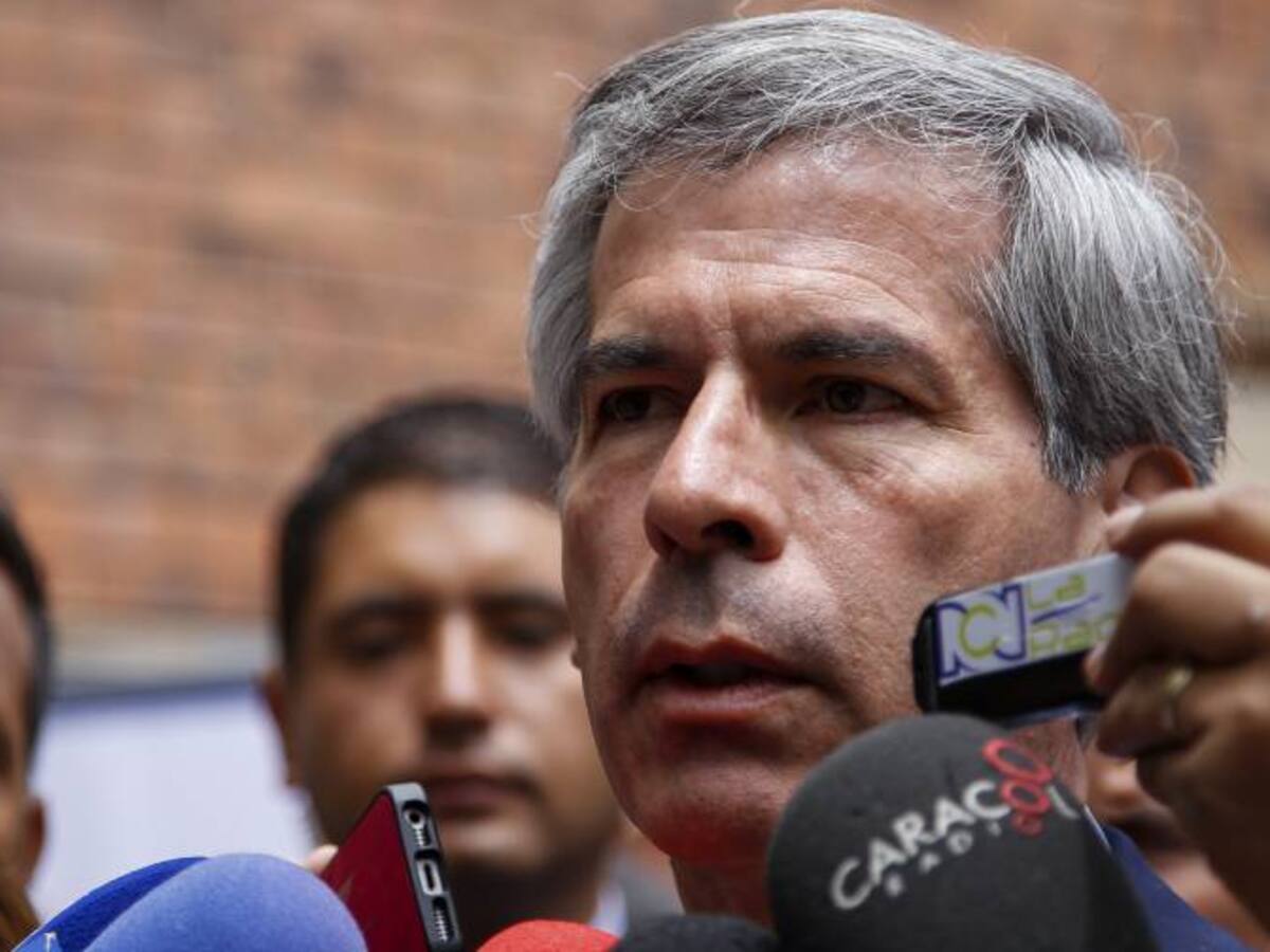 Expresidentes pueden ser juzgados por Tribunal de paz: Gobierno