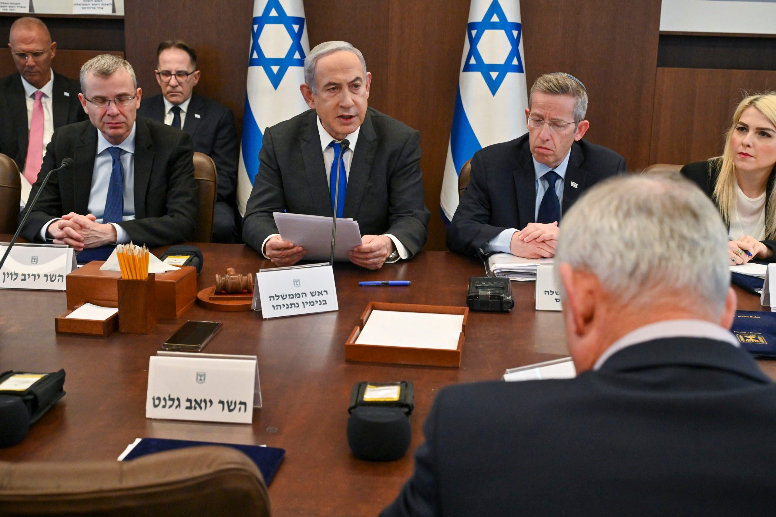 El primer ministro israelí, Benjamín Netanyahu, reunido con su gabinete de guerra.  
(Foto: Gobierno de Israel / EFE )