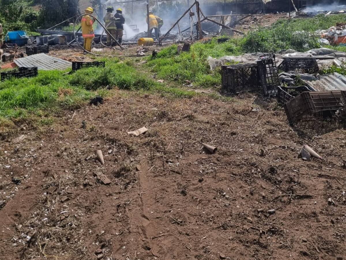 Emergencia en Facatativá: Explosión en polvorería deja 8 lesionados por el fuego