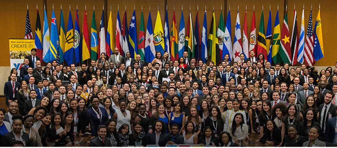 Encuentro entre emprendedores que participaron del Programa Jóvenes Líderes de las Américas (YLAI).

(Foto: Cortesía YLAI)