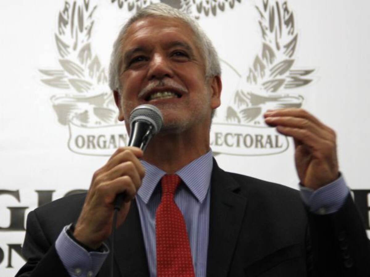 División en el conservatismo por candidatura de Enrique Peñalosa