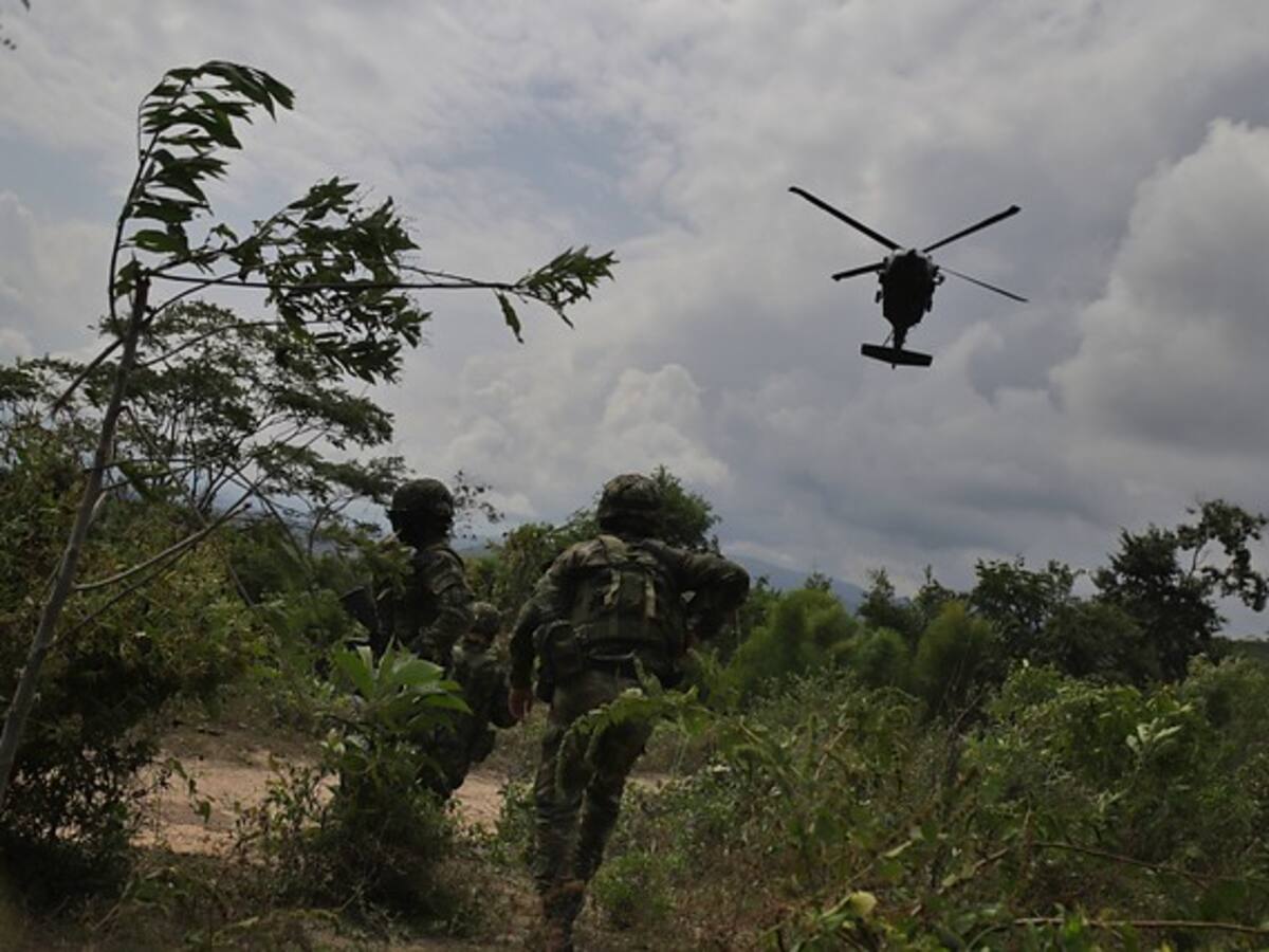Un muerto y varios heridos deja atentado en Saravena, Arauca