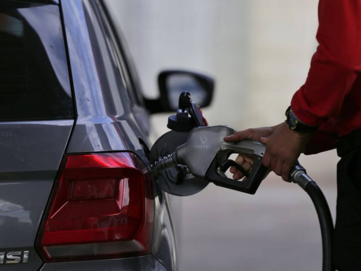 Precio de la gasolina no subirá en octubre, según confirmó el MinMinas
