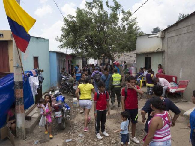 Autoridades de Bogotá analizan la situación de 14 familias que llegaron de Venezuela