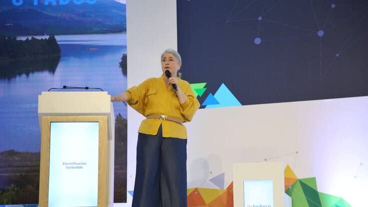 Catalina Velasco, Ministra de Vivienda habla desde Cartagena, en el Congreso Andesco