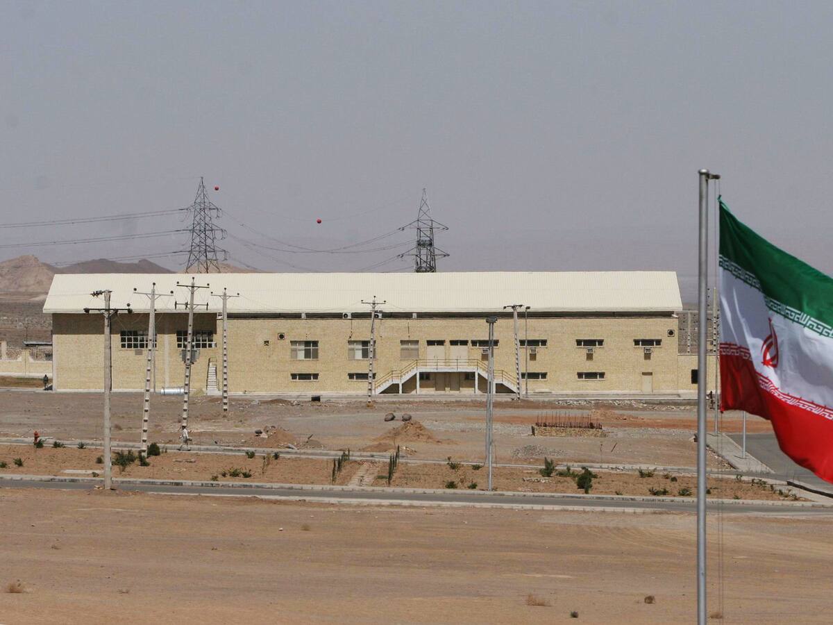 Planta nuclear iraní fue alcanzada por bombardeos de Israel