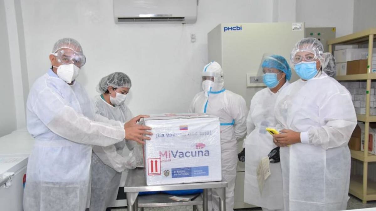 Llega la esperanza a Santa Marta: inicia plan de vacunación contra COVID-19