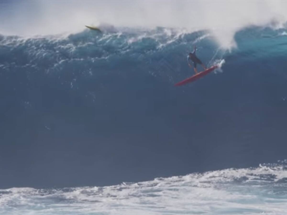 Video de surfista que desaparece dentro de una ola se hace viral en YouTube