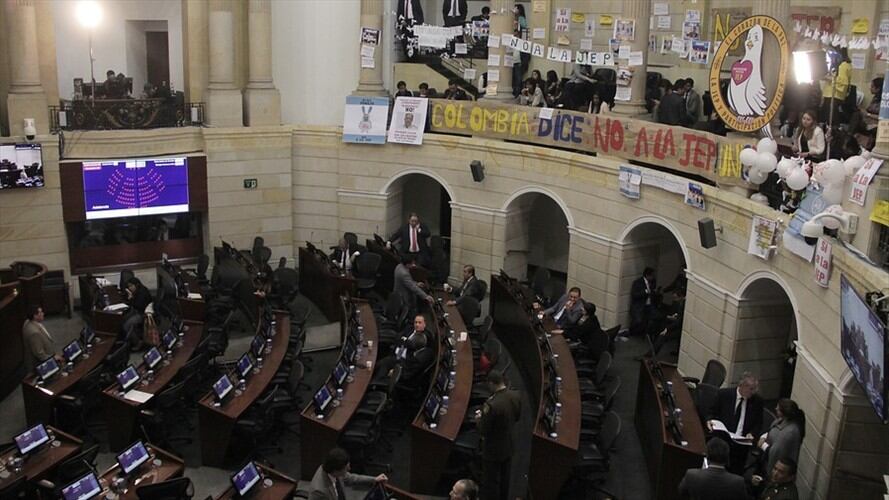 Santos reconoció ante el país que cualquier demora injustificada en el “fast track”, cuya vigencia culmina el 30 de noviembre, sería fatal. Foto: Colprensa