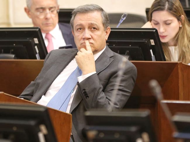 Procuraduría pide no decretar pérdida de investidura de Ernesto Macías