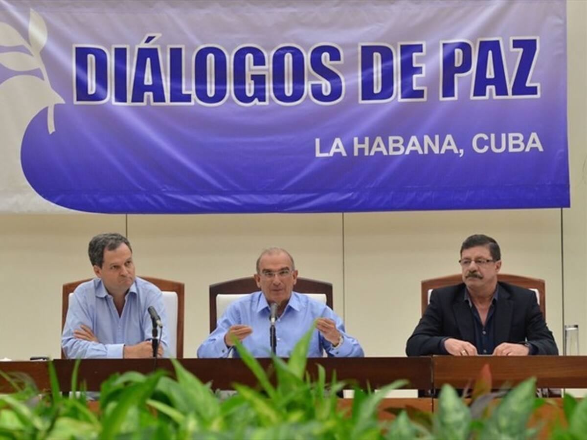 Senadores del "Sí" y el "No" reaccionaron a anuncios de La Habana