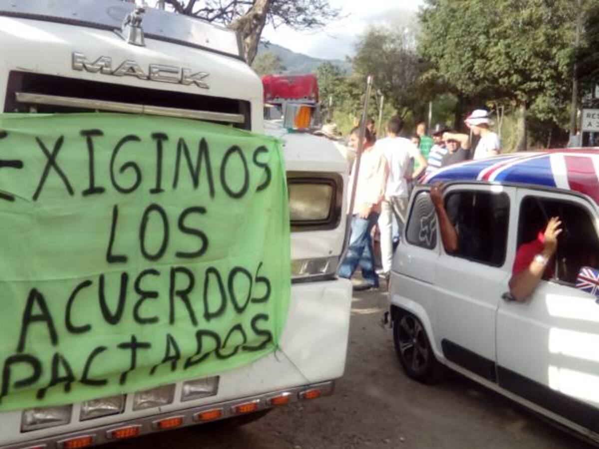 Que los acuerdos queden plasmados en una resolución piden camioneros desde el Quindío