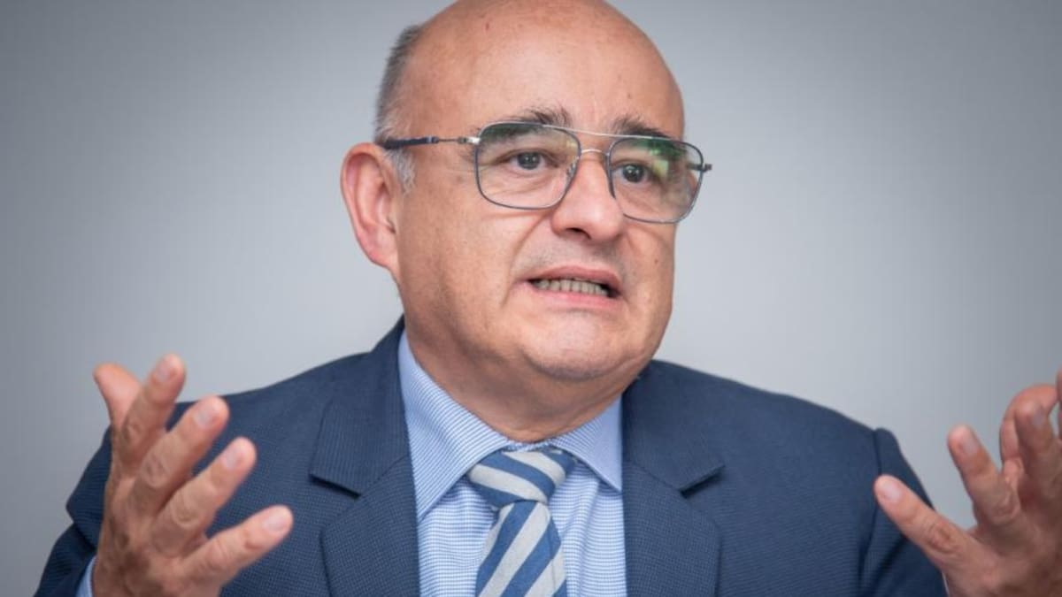 He sido rector durante todo este tiempo, violentado por quienes ejercieron la rectoría: Ismael Peña