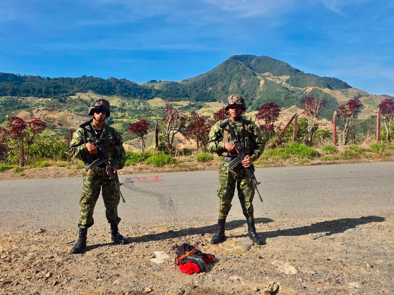 Intervención del Ejército en Sonsón- foto Séptima División