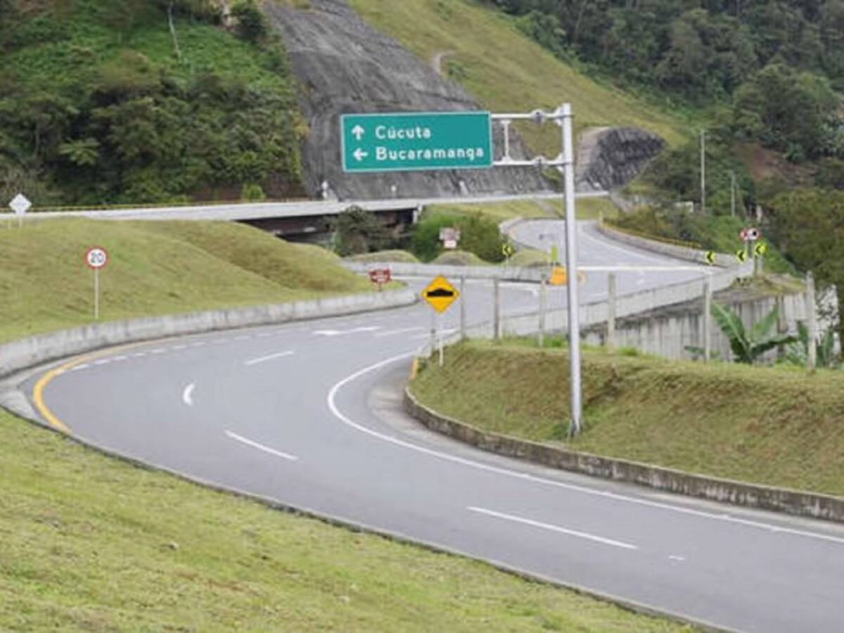 Reprogramarán obras en la vía Bucaramanga - Pamplona