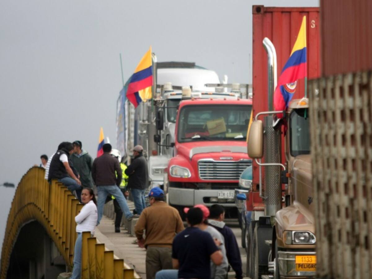 Se comienza a disolver convocatoria de paro camionero del próximo viernes