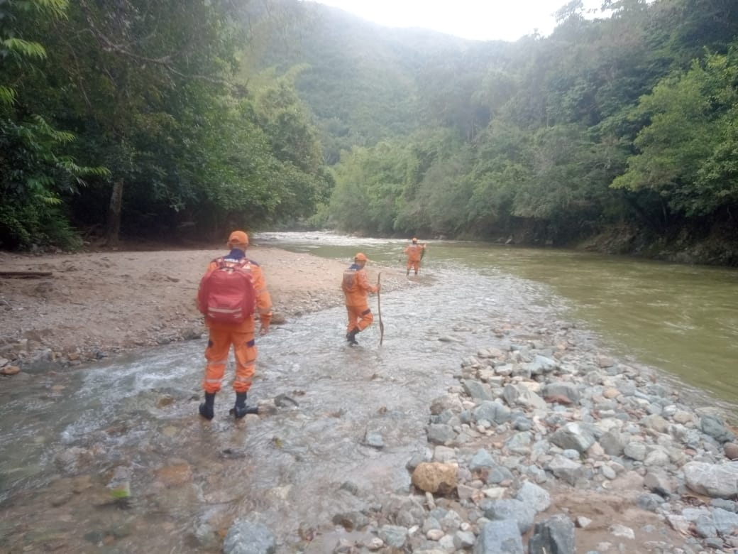 Buscan una menor desaparecida en río del municipio de Santa Isabel, Tolima.