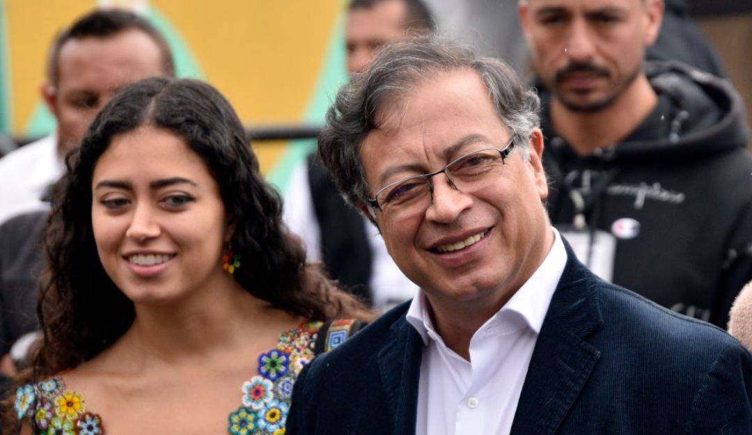 Gustavo Petro y su hija Sofía Petro - Foto por Guillermo Legaria/Getty Images