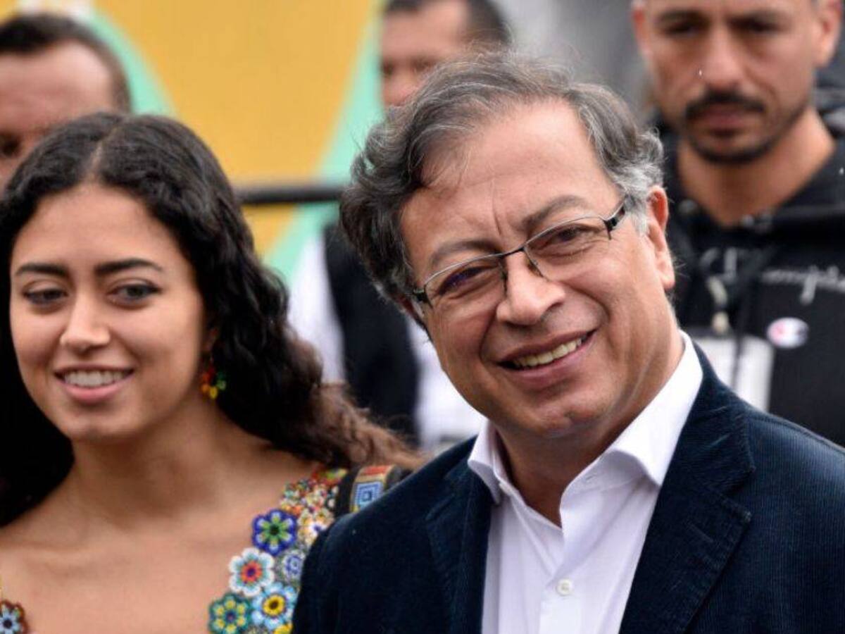 Gustavo Petro: ciudadano deja voto y mensaje a Sofía Petro en el tarjetón