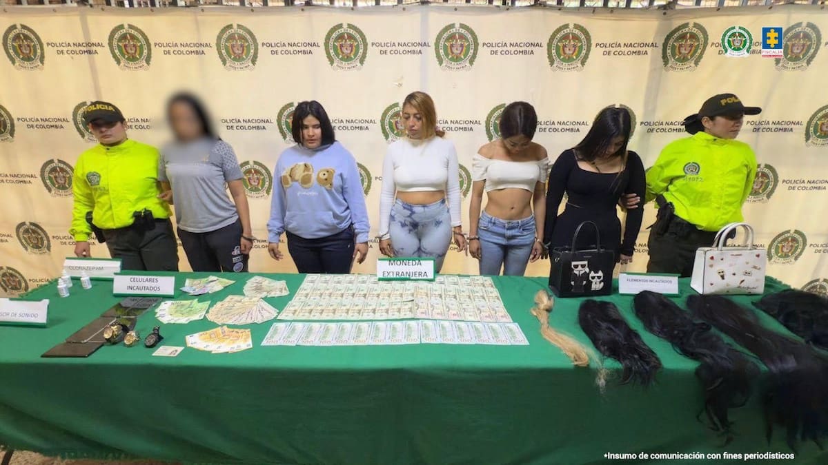 Capturaron a “Las Barbies” por seducir, drogar y robar a extranjeros en Medellín