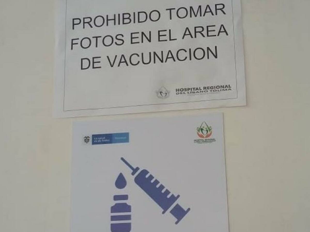 Prohíben tomar fotos en el proceso de vacunación contra el COVID