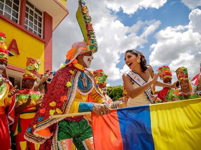 Aluna recibió a las candidatas a Señorita Colombia