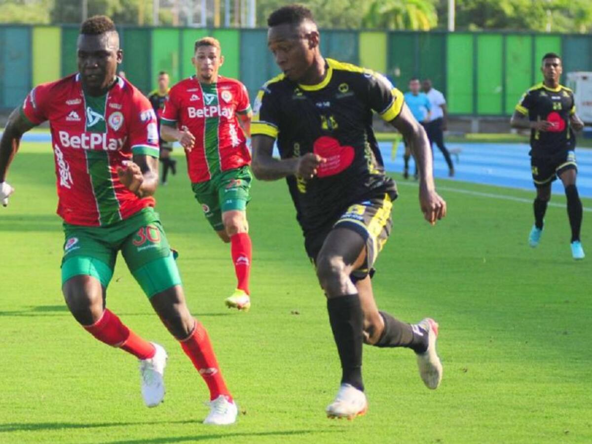 Ernesto Hernández impide la victoria de Alianza Petrolera sobre Cortuluá