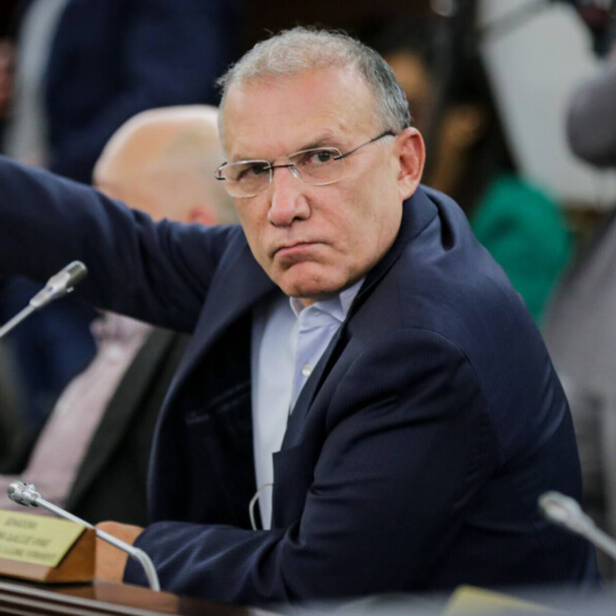 Los fallos de las Cortes se deben respetar aunque parezcan injustos: Roy Barreras