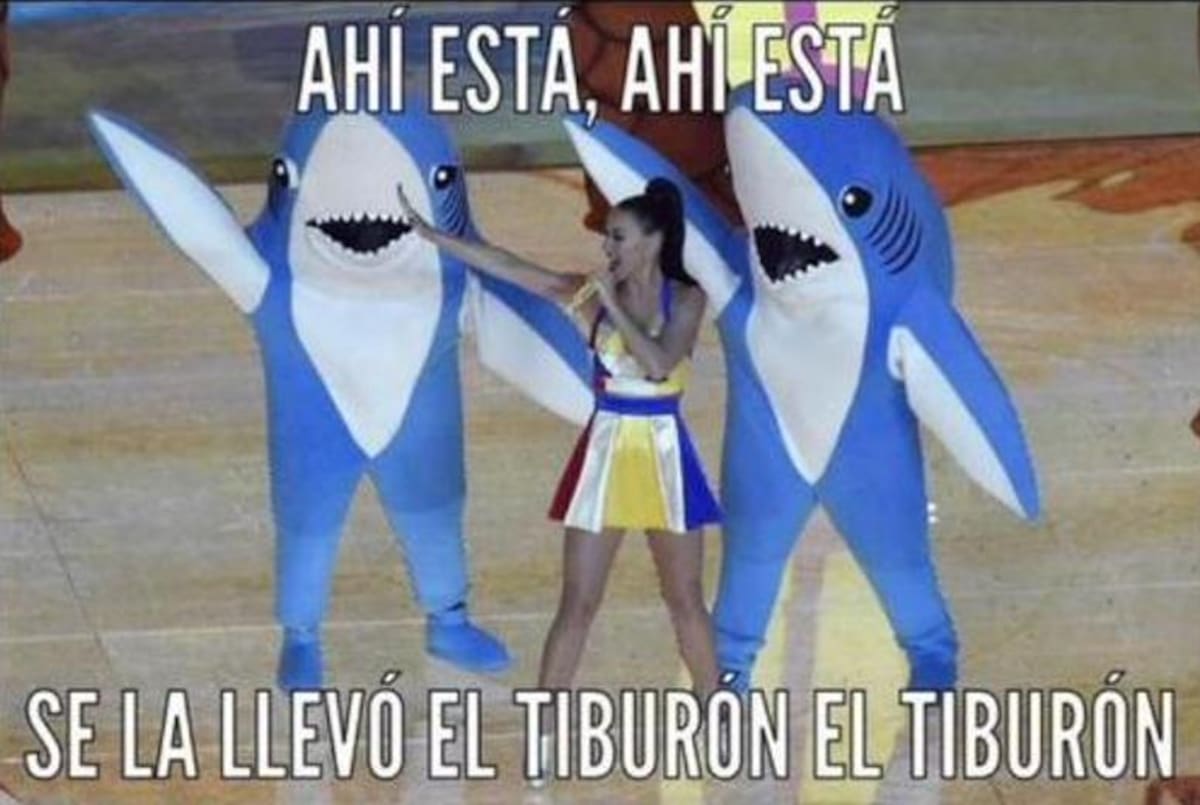 Los usuarios de las redes sociales crearon chistes gráficos sobre el partido y la presentación de Katy Perry. Fotos: Difusión.