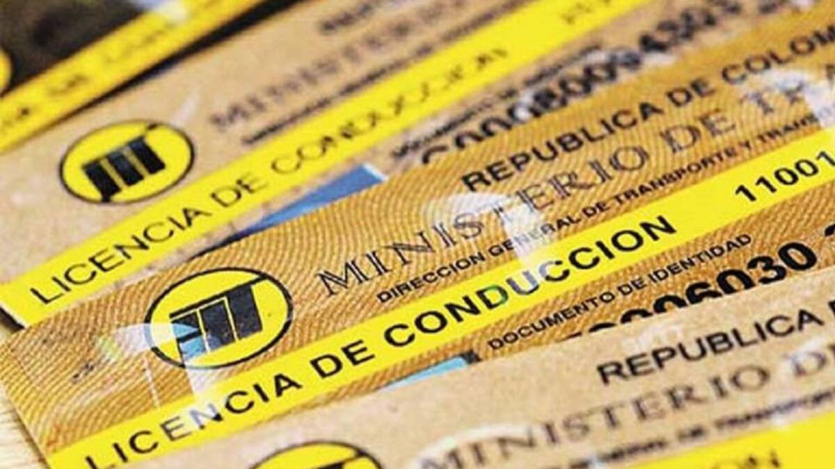 Cae banda de tramitadores de falsos certificados de conducción en Boyacá