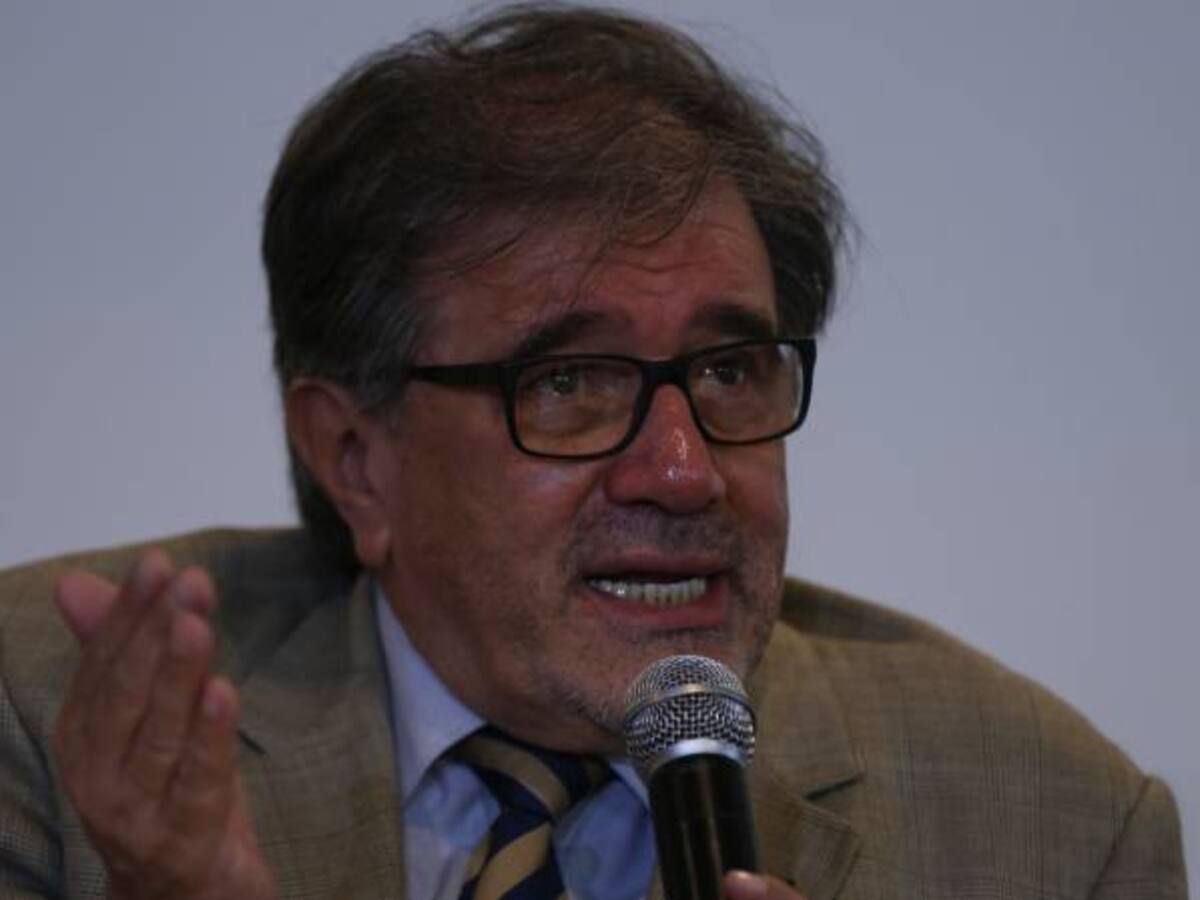 Alejo Vargas destacó voluntad política de las Farc para dejar las armas