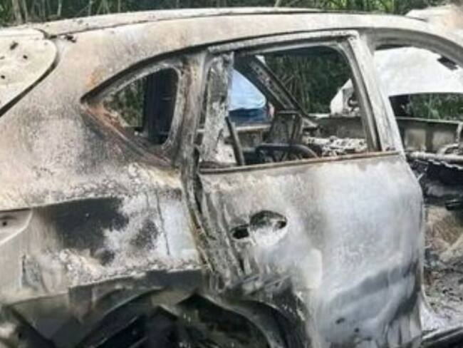 Las autoridades han confirmado que hallaron incinerada la camioneta en la que al parecer secuestraron al joven Mauricio Muñoz Plazas el pasado jueves en el municipio de Acevedo.
