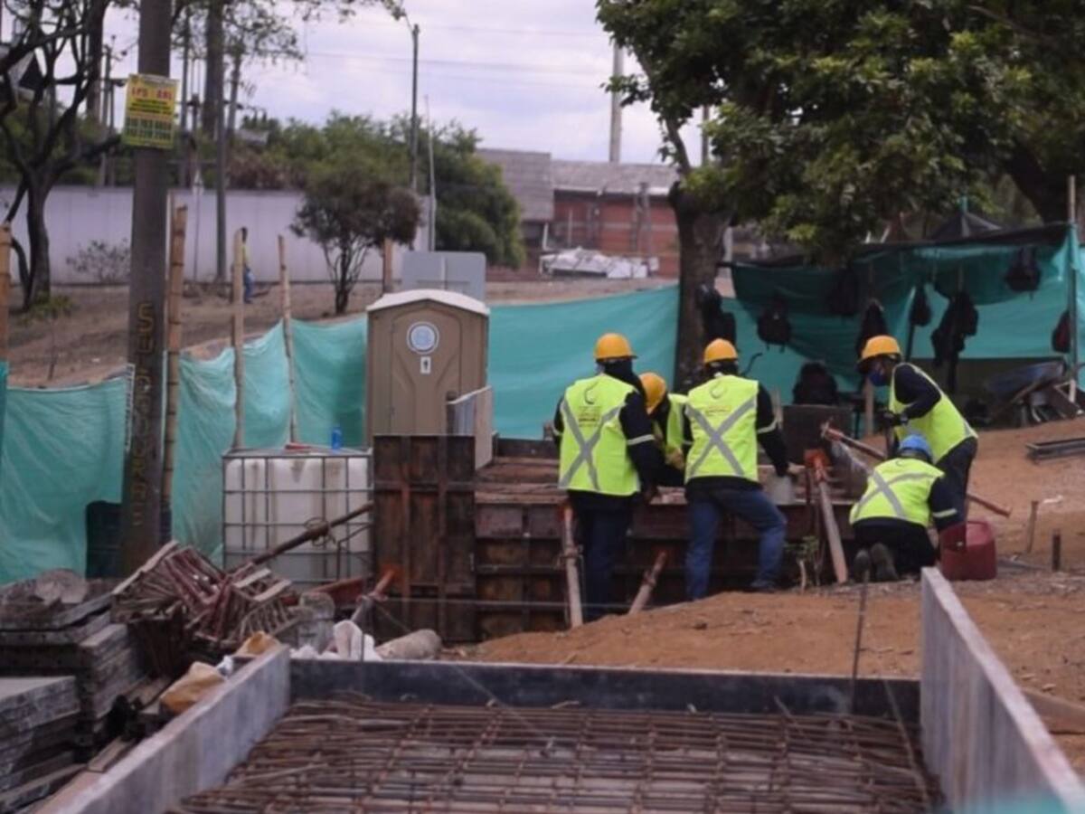 ¿Porqué el cierre temporal de la Av Roosevelt con carrera 39?
