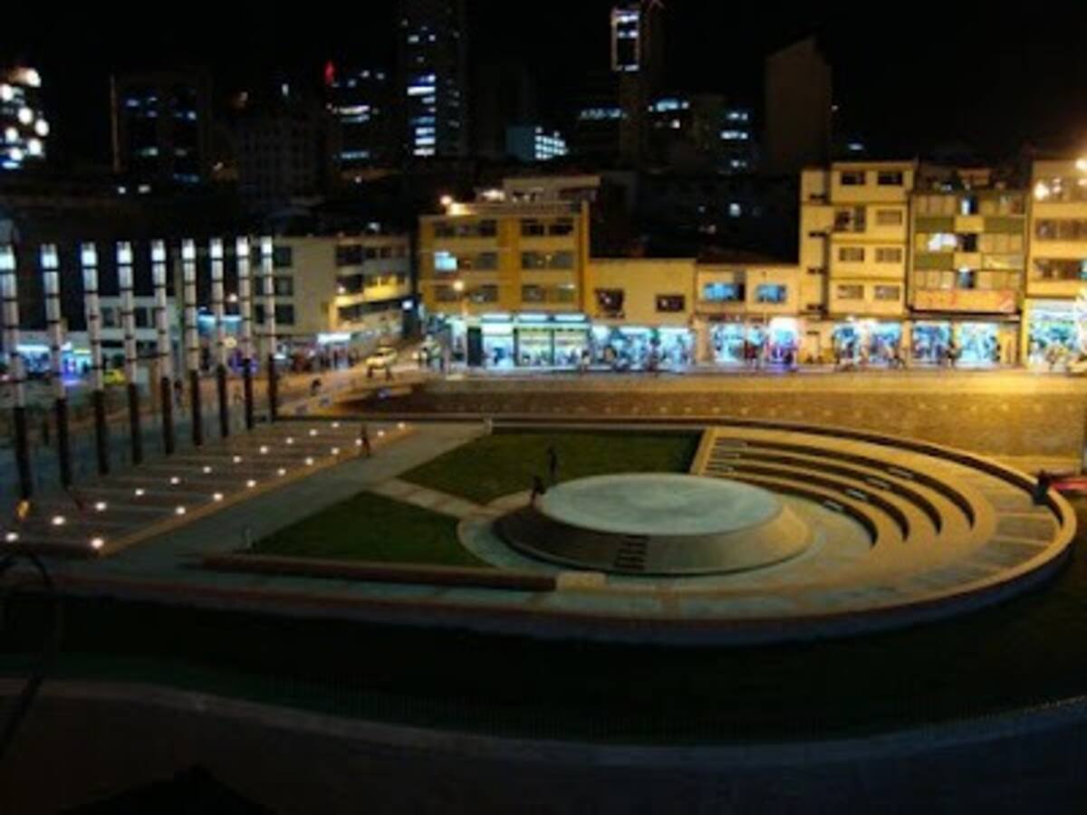 Individualizan a presunto responsable de un hurto en un colectivo en el parque Alfonso López