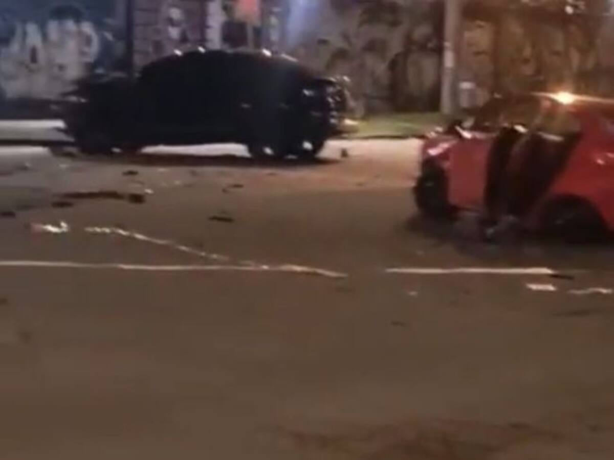 Grave accidente de tránsito cobra la vida de una mujer: camioneta arrolló a varios vehículos